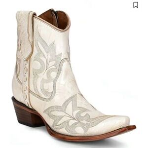 Circle G Women’s Pearl Embroidered Western Booties - Snip Toe